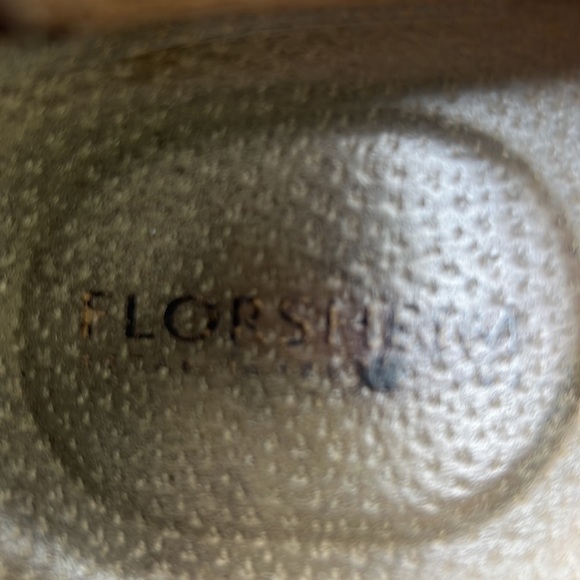 Florsheim Men's tan leather venetian loafer size 12 - Picture 7 of 10